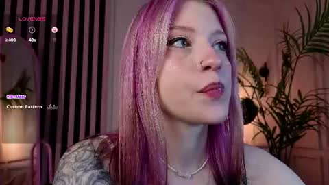 Ariel online show from July 8, 1:47 pm