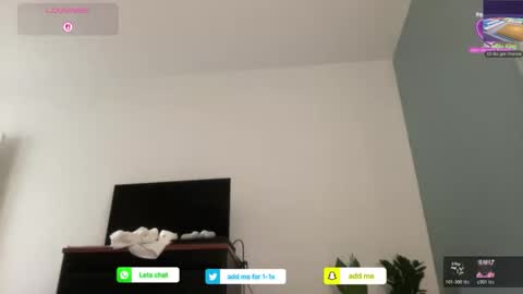 arielbliss69 online show from April 29, 2:49 am