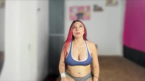 Stephany  online show from February 21, 4:40 am