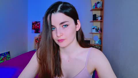 Snapshot of arielstonks_lovee chatting on January 24, 6:35 am arielstonks_lovee online show from January 24, 6:35 am