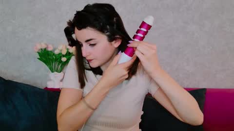 Snapshot of arielstonks_lovee chatting on September 17, 3:43 am arielstonks_lovee online show from September 17, 3:43 am