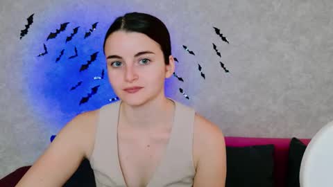 Snapshot of arielstonks_lovee chatting on October 17, 4:27 am arielstonks_lovee online show from October 17, 4:27 am