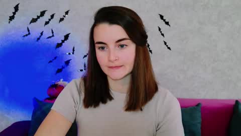 Snapshot of arielstonks_lovee chatting on October 20, 3:00 am arielstonks_lovee online show from October 20, 3:00 am