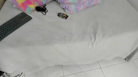 ariht online show from July 22, 8:44 pm