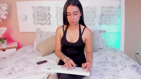 ARIANNA online show from February 9, 10:45 pm