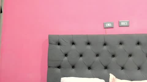 Aria  Cholee online show from April 27, 1:08 pm