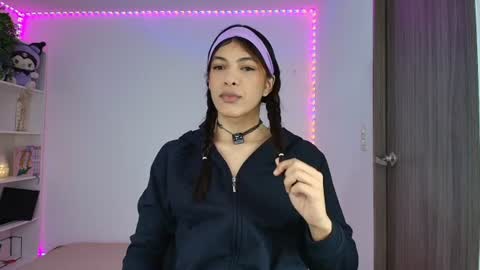arimoon18 online show from June 18, 11:26 am