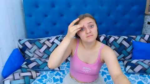 arinabelle online show from July 30, 4:51 pm