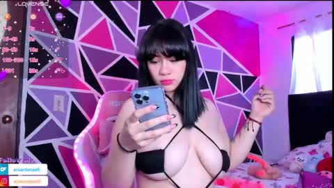 Aria online show from November 22, 9:45 pm