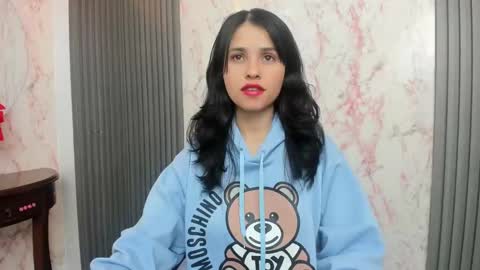 arisha_lee2 online show from January 11, 8:22 am