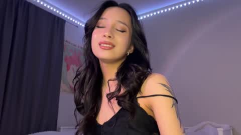 arlicee online show from May 4, 12:28 am