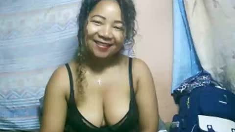 Arlinah9794 online show from March 18, 6:41 am