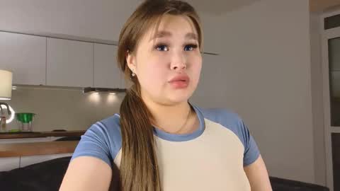 Amelia online show from September 27, 4:27 pm