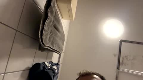 Snapshot of armyskater32 chatting on September 16, 8:45 pm armyskater32 online show from September 16, 8:45 pm