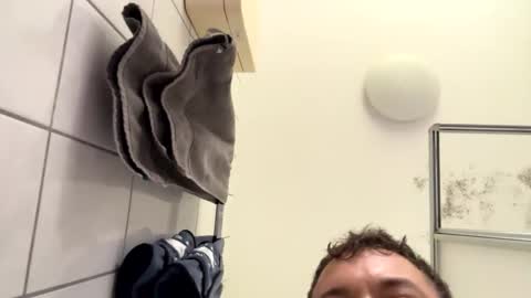 Snapshot of armyskater32 chatting on September 24, 8:43 am armyskater32 online show from September 24, 8:43 am