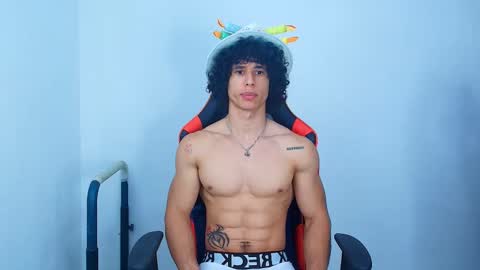 arnold black online show from September 18, 12:31 pm