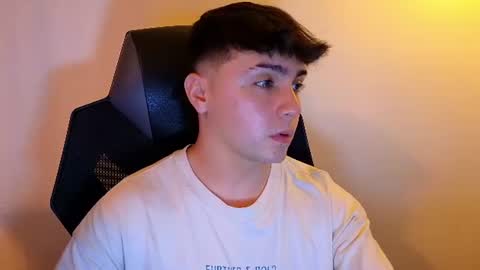 aron__cooper online show from July 26, 5:16 am