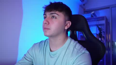 aron__cooper online show from July 18, 4:47 am