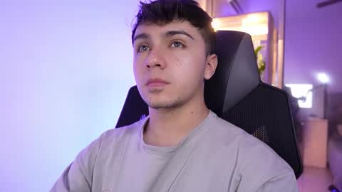 aron__cooper online show from December 20, 2:18 am