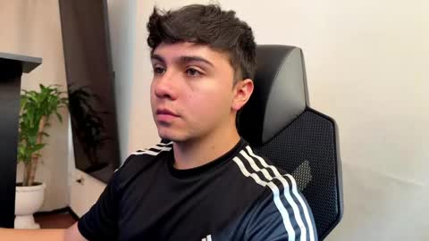 aron__cooper online show from April 26, 2:26 pm