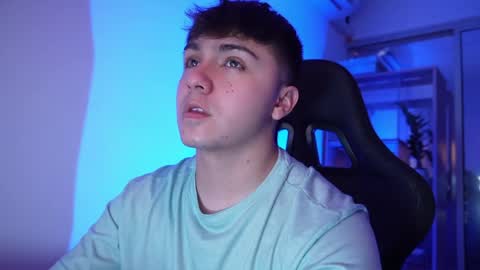 aron__cooper online show from April 28, 2:27 am