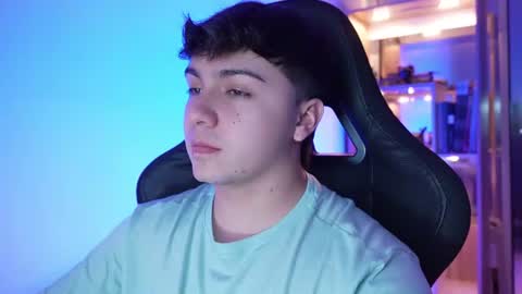 aron__cooper online show from July 14, 11:32 pm