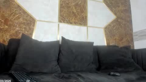 aron_blu online show from March 14, 11:53 pm