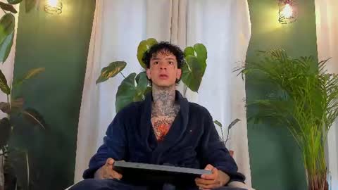 Aron ford online show from August 3, 12:44 pm