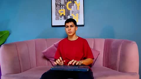 aron_pulse online show from February 2, 1:19 pm