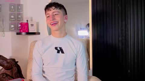  your aron  online show from October 30, 2:56 am