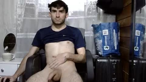 Aron G Franco online show from October 22, 7:04 pm