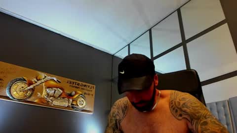 AronGrant online show from July 1, 11:41 am