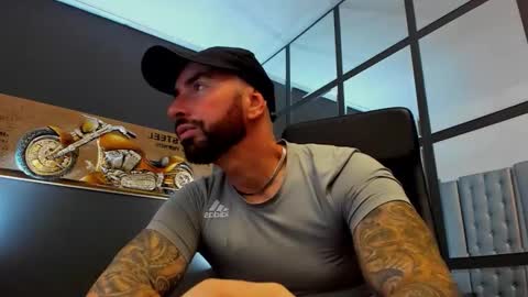 AronGrant online show from October 1, 10:25 am