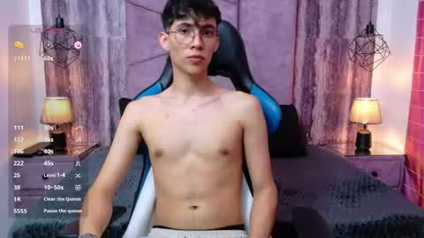 Arontawers online show from July 8, 7:28 pm