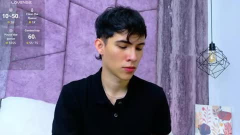 Arontawers online show from May 2, 7:08 pm