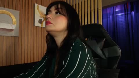    online show from March 10, 8:35 pm