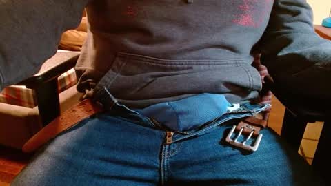 arrrr3 online show from December 7, 3:20 am