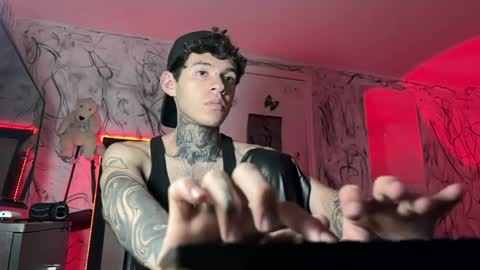   online show from February 7, 10:30 pm