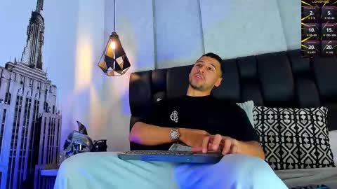 Arthur online show from November 13, 12:57 am