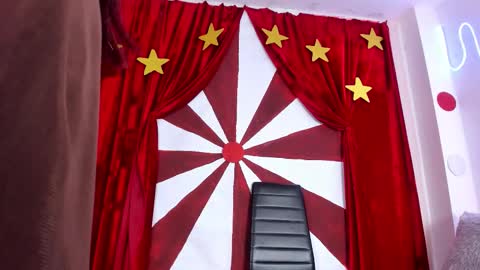 MIA OF artmiajoy online show from October 27, 1:33 pm