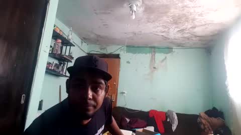 Snapshot of arturo_alvarado93 chatting on October 6, 4:58 pm the chosen one online show from October 6, 4:58 pm
