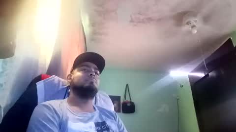 Snapshot of arturo_alvarado93 chatting on January 29, 6:39 pm the chosen one online show from January 29, 6:39 pm
