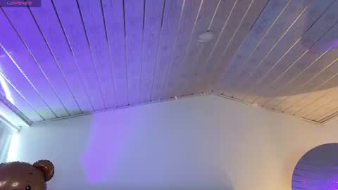 arycooper_ online show from July 30, 11:44 am