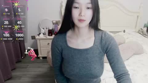 Lily online show from February 25, 2:37 pm