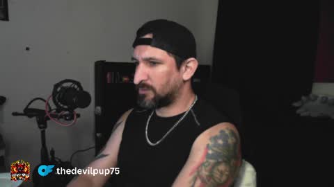 DevilPup75 online show from July 15, 1:33 am