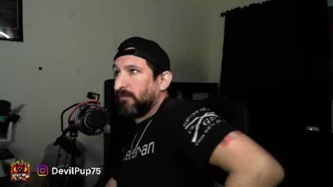 DevilPup75 online show from August 1, 9:44 am