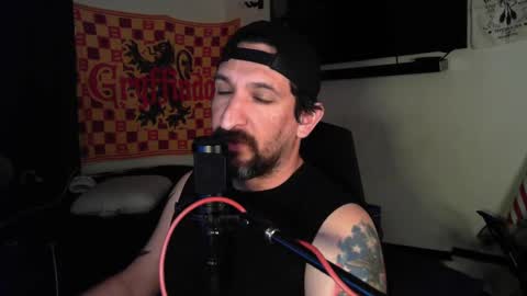 Snapshot of asanator101 chatting on October 7, 10:50 pm DevilPup75 online show from October 7, 10:50 pm