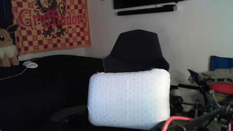 Snapshot of asanator101 chatting on October 20, 2:44 pm DevilPup75 online show from October 20, 2:44 pm