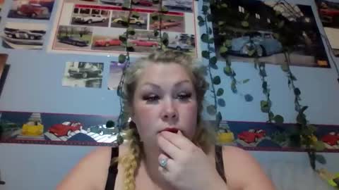 ash0ley online show from January 14, 12:40 am