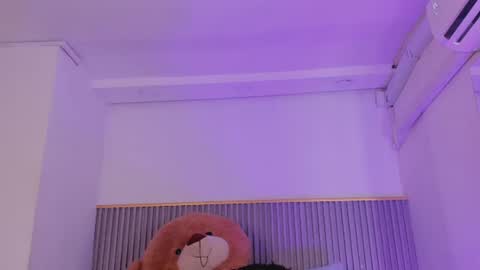 ash_valentine online show from July 14, 7:41 pm